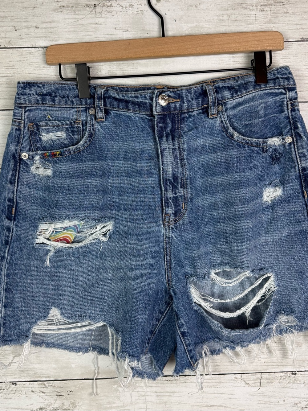 American Eagle Highest Rise Baggy Pride Denim Shorts Size 14